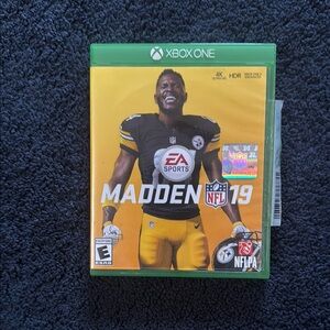 Madden NFL 19 for Xbox One - Green Case